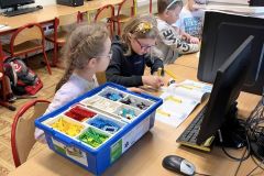 Bobsleje i tor lodowy