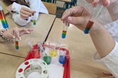 Chemia w klasach siódmych Chemia w klasach siódmych