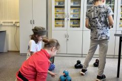 Dash i Cue na robotyce