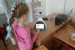 EMYS interaktywny robot