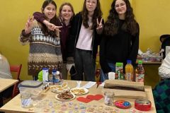 Kiermasz wróżb andrzejkowych