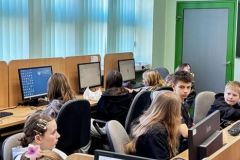 Klasa 6b na Uniwersytecie Przyrodniczym