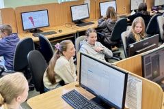Klasa 6b na Uniwersytecie Przyrodniczym