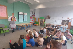 Kolorowe tańce ludowe