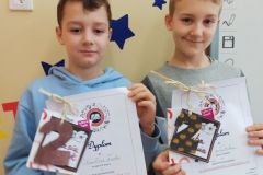 Konkurs Dlaczego warto być i uczyć się w „17”?