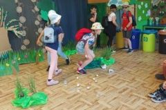 Przedstawienie teatralne "Rezerwat śledzi"