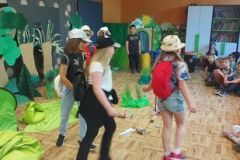 Przedstawienie teatralne "Rezerwat śledzi"