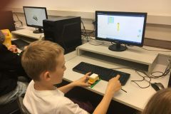 Śmigający śmigłowiec