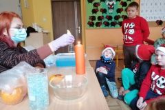Mikołajkowe warsztaty chemiczne