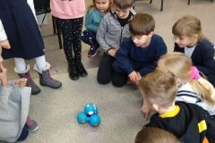 Wizyta 1b w sali informatycznej