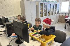 Wizyta 2c w sali informatycznej