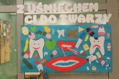 Z uśmiechem ci do twarzy