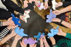 Zajęcia z szycia w klasie 3d